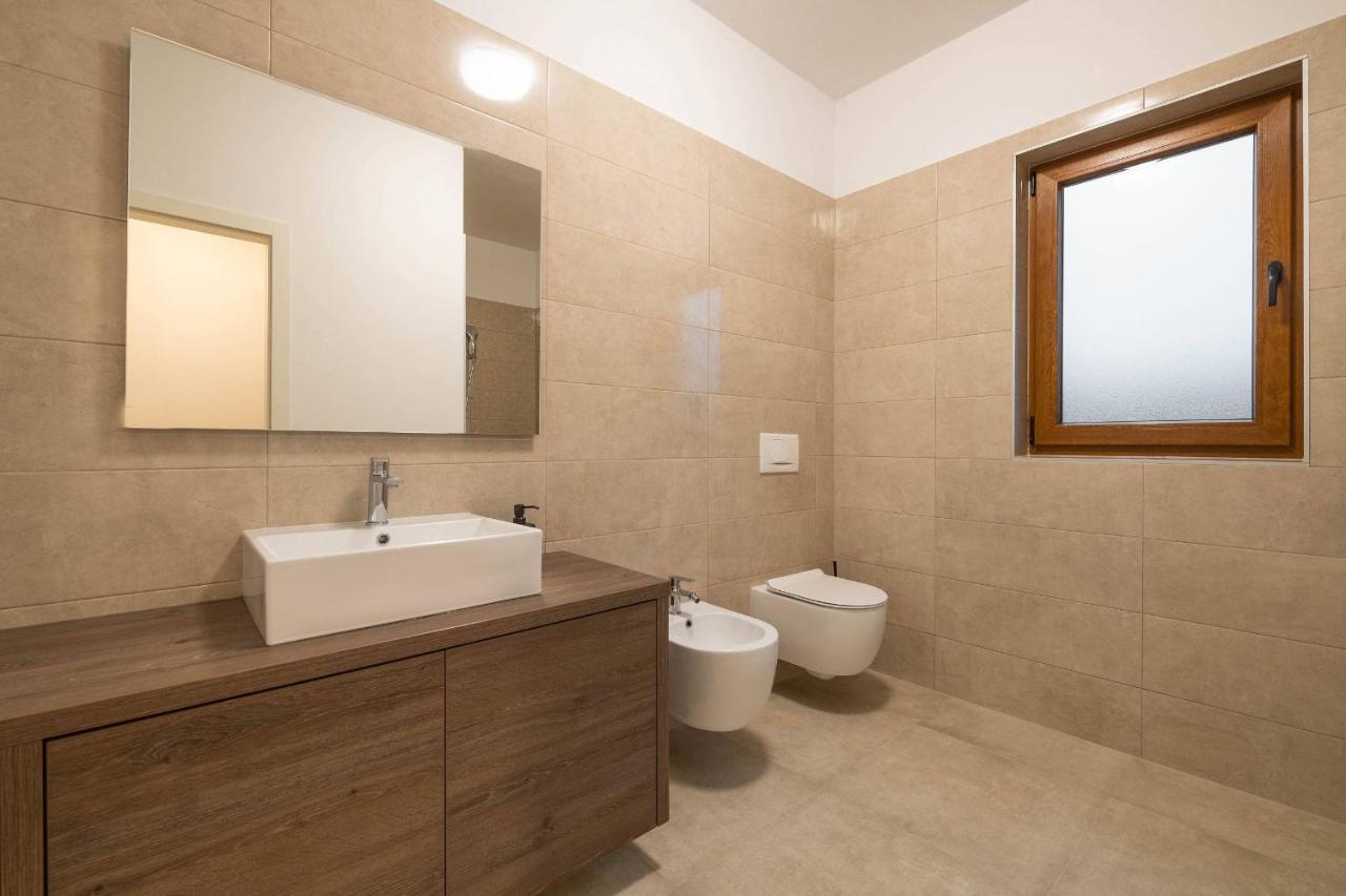 Holiday House Luca Porec Esterno foto
